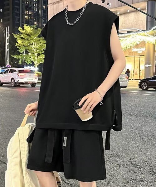 link lot(リンクロット)の「【2点セット】サイドスリットノースリーブ+ハーフパンツ(Tシャツ/カットソー・メンズ・ブラック/グレー・M)」の2枚目の写真