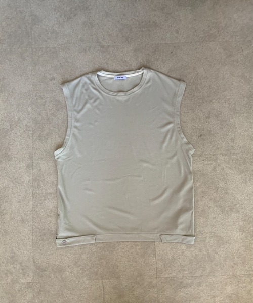 link lot(リンクロット)の「【2点セット】サイドスリットノースリーブ+ハーフパンツ(Tシャツ/カットソー・メンズ・ブラック/グレー・M)」の7枚目の写真