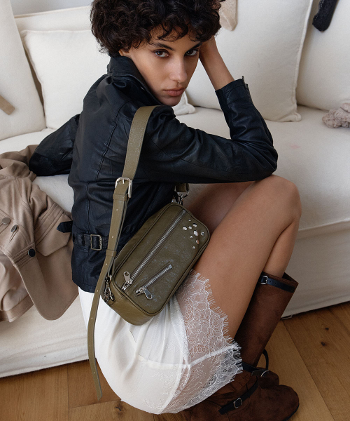 SAND MUSEUM（サンドミュージアム）の「CASSETTE BAG [Olive]（ショルダーバッグ・レディース・その他・FREE）」の2枚目の写真
