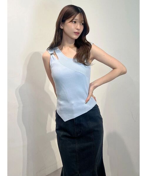 MERCURYDUO(マーキュリーデュオ)の「アシメカッティングリブニット(ニット/セーター・レディース・ライトブルー/ブラック/ピンク・FREE)」の16枚目の写真