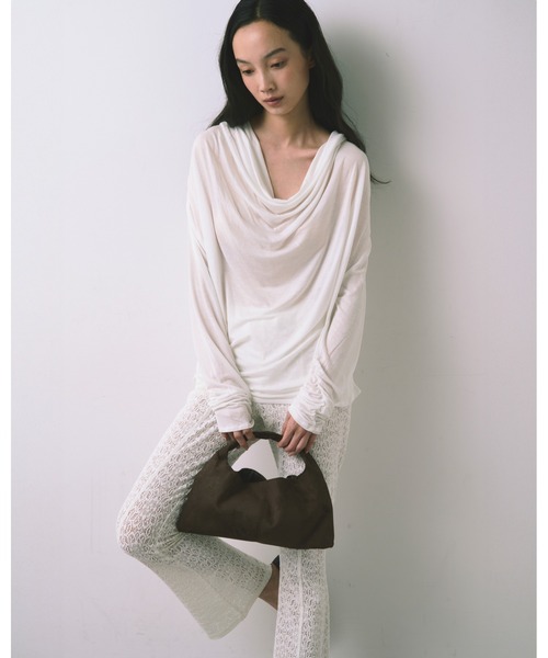 kiehtova（キエトヴァ）の「【kiehtova】AIRY DRAPE SHEER TOPS/エアリードレープシアートップス（Tシャツ/カットソー・レディース・ブラック/ホワイト/ベージュ・FREE）」の6枚目の写真