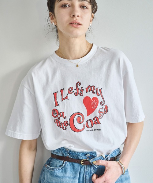 kha:ki（カーキ）の「「KHA:KI / カーキ」BOX TEE -ON THE COAST-（Tシャツ/カットソー・レディース・ホワイト/ブラック・1）」の2枚目の写真