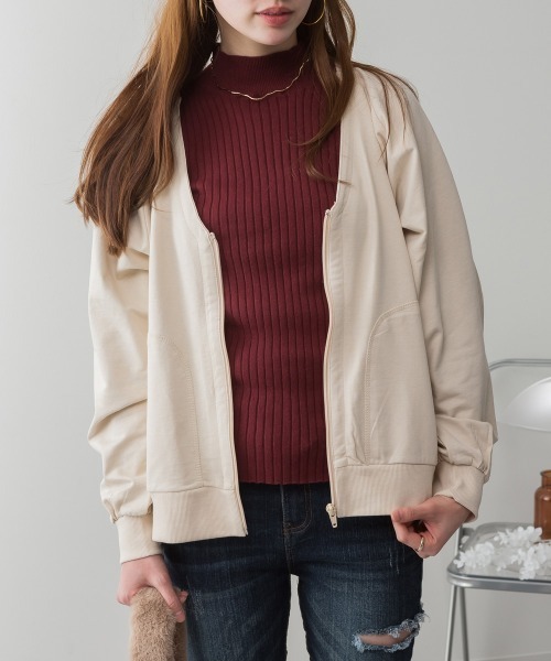 RCD(アールシーディー)の「ミニ裏毛V空きジップアップブルゾン(Tシャツ/カットソー・レディース・ライトベージュ/ブラック/オートミール/杢グレー・LL~3L/M-L)」の4枚目の写真