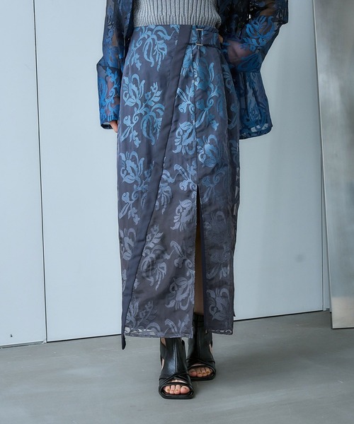 HARE（ハレ）の「グラデシアージャガードナロースカート(HARE)（スカート・レディース・ネイビー/パープル・FREE）」の7枚目の写真