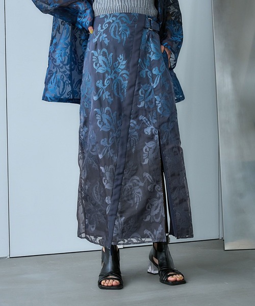 HARE（ハレ）の「グラデシアージャガードナロースカート(HARE)（スカート・レディース・ネイビー/パープル・FREE）」の8枚目の写真