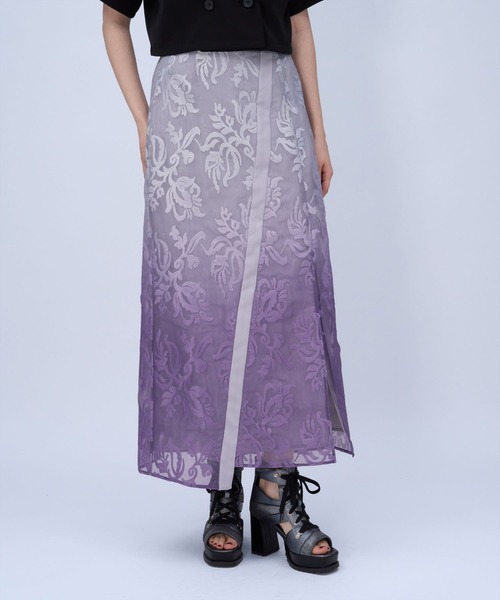 HARE（ハレ）の「グラデシアージャガードナロースカート(HARE)（スカート・レディース・ネイビー/パープル・FREE）」の9枚目の写真