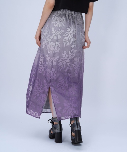 HARE（ハレ）の「グラデシアージャガードナロースカート(HARE)（スカート・レディース・ネイビー/パープル・FREE）」の11枚目の写真