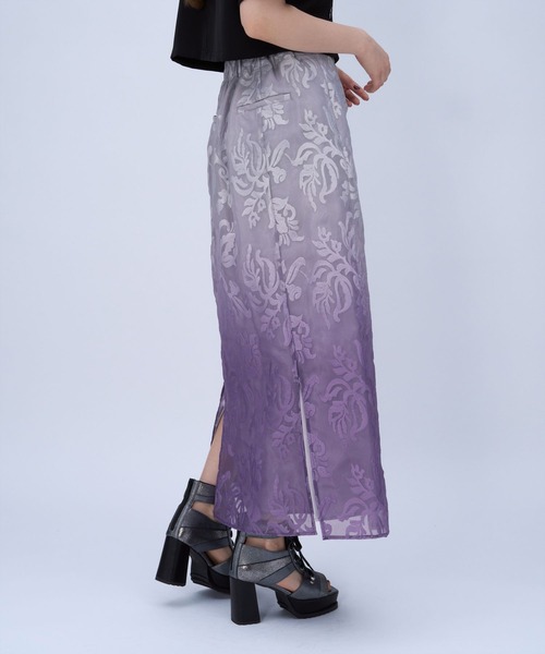 HARE（ハレ）の「グラデシアージャガードナロースカート(HARE)（スカート・レディース・ネイビー/パープル・FREE）」の12枚目の写真