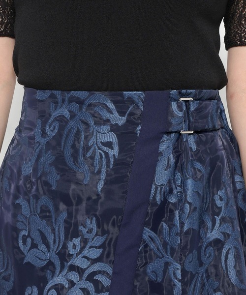 HARE（ハレ）の「グラデシアージャガードナロースカート(HARE)（スカート・レディース・ネイビー/パープル・FREE）」の17枚目の写真