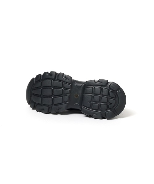 LAKOLE（ラコレ）の「メッシュ切替スニーカー / 646765（スニーカー・レディース・ブラック/オフホワイト・SMALL/LARGE/MEDIUM）」の15枚目の写真
