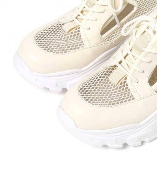 LAKOLE（ラコレ）の「メッシュ切替スニーカー / 646765（スニーカー・レディース・ブラック/オフホワイト・SMALL/LARGE/MEDIUM）」の20枚目の写真