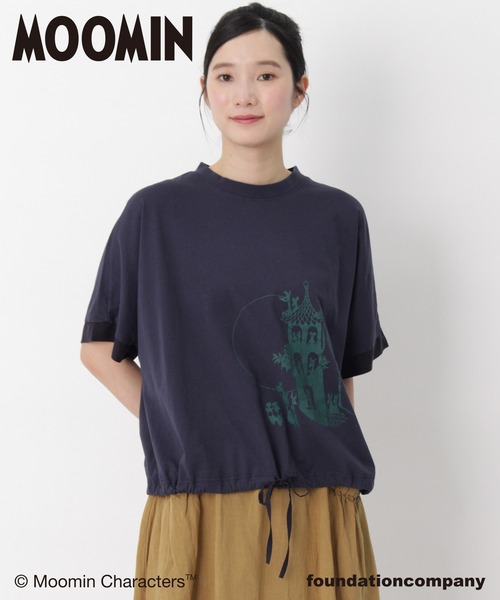 SUPER HAKKA（スーパーハッカ）の「「ムーミンやしき」プリント裾ドロストTシャツ（Tシャツ/カットソー・レディース・オフホワイト/ネイビー/ライトグリーン・FREE）」の3枚目の写真