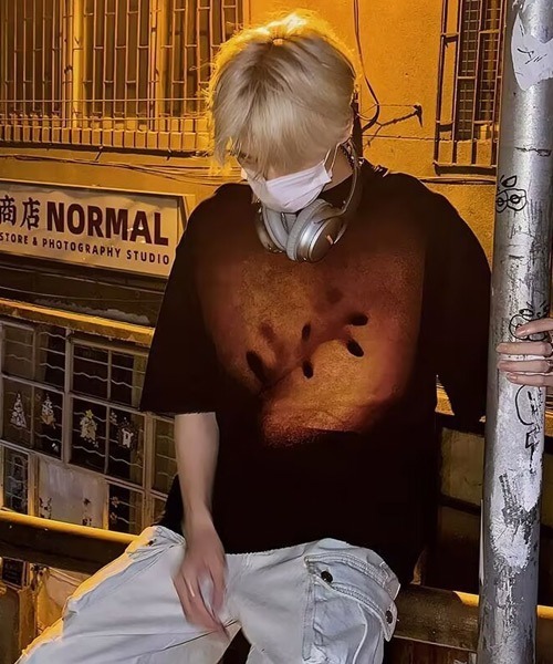 Ressaca(レサーカ)の「オーバーサイズブラーアートプリントTシャツ(Tシャツ/カットソー・メンズ・ブラック/ホワイト・L/M/XL)」の9枚目の写真