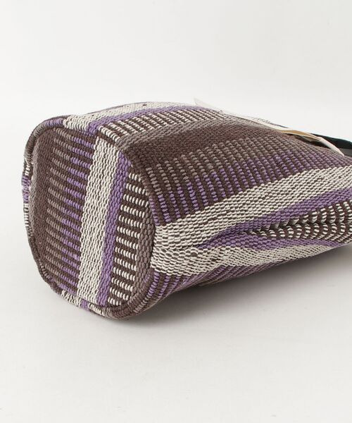 beej（ビージ）の「beej/Woven comb totebag（ショルダーバッグ・レディース・グリーン/パープル・FREE）」の4枚目の写真