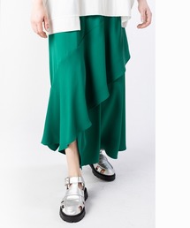 アシンメトリー切替スカート