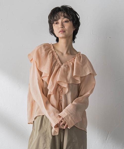 MAYSON GREY(メイソングレイ)の「ラスターラミーカルゼラッフルカラーブラウス(シャツ/ブラウス・レディース・ホワイト/ブラウン/オレンジ・M)」の5枚目の写真