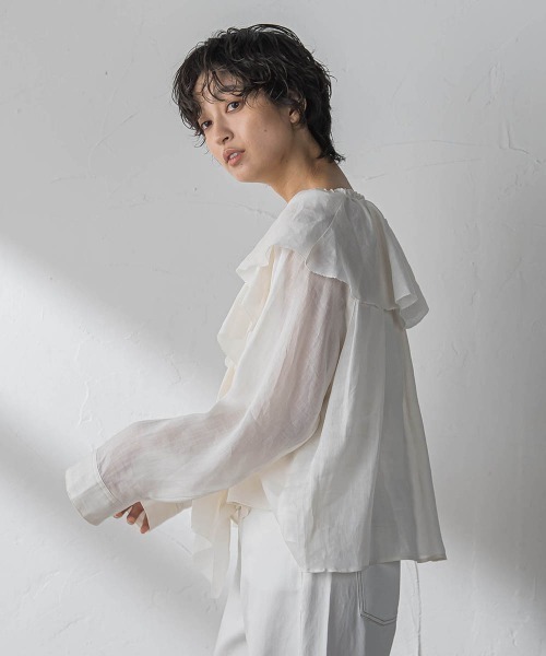 MAYSON GREY(メイソングレイ)の「ラスターラミーカルゼラッフルカラーブラウス(シャツ/ブラウス・レディース・ホワイト/ブラウン/オレンジ・M)」の13枚目の写真
