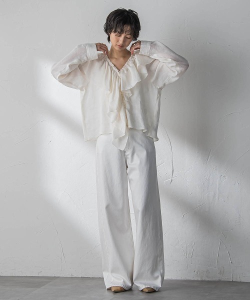 MAYSON GREY(メイソングレイ)の「ラスターラミーカルゼラッフルカラーブラウス(シャツ/ブラウス・レディース・ホワイト/ブラウン/オレンジ・M)」の20枚目の写真