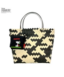 Vintage PEANUTS（ビンテージピーナッツ）の「ルートート / SNOOPY スヌーピー  IP.デリ.バスケット.ピーナッツ-1G（かごバッグ）」