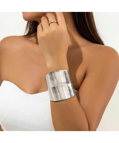【半額　箱付き】　バングル・リストバンド　クリスタル lux sea jewelry（ラックス・シー・ジュエリー）】バングル lux-bg-3