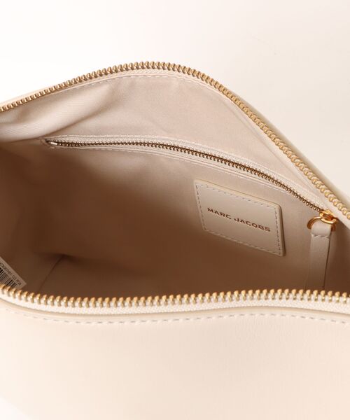 MARC JACOBS(マークジェイコブス)の「【新製品】SCENE MEDIUM SHOULDER BAG/シーン ミディアム ショルダー バッグ(ショルダーバッグ・レディース・ホワイト系その他/ボルドー/ブラック/ライトベージュ/ライトブルー・ONE SIZE)」の22枚目の写真