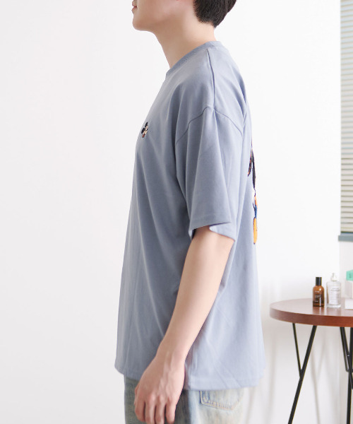 Disney（ディズニー）の「『DISNEY/ディズニー』バックサガラTEE（Tシャツ/カットソー・レディース・サックスブルー/オフホワイト・LL/L/M）」の12枚目の写真
