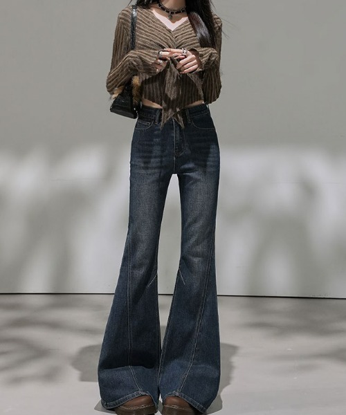 REBALANCE(リバランス)の「フレアデニムパンツ(デニムパンツ・レディース・A・X-LARGE/LARGE/MEDIUM)」の9枚目の写真