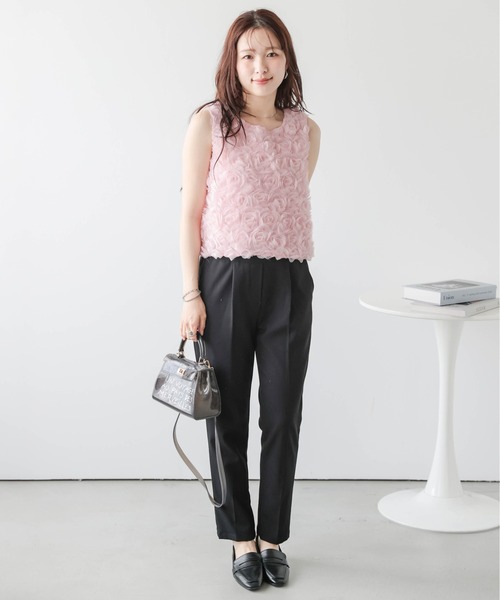 AMELY(エミリー)の「フラワーチュールノースリーブトップス(タンクトップ・レディース・アイボリー/ブラック/ピンク・フリー)」の15枚目の写真