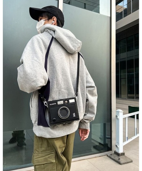 inst.ALL(インストール)の「レトロカメラ風ミニショルダーバッグ(ショルダーバッグ・レディース・キャメル/ブラック系その他/ブラック・FREE)」の20枚目の写真