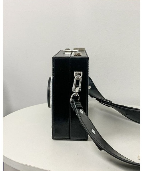 inst.ALL(インストール)の「レトロカメラ風ミニショルダーバッグ(ショルダーバッグ・レディース・キャメル/ブラック系その他/ブラック・FREE)」の11枚目の写真