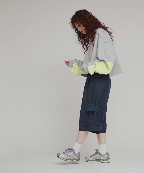 W:Huku(フーク)の「アームパッチ スウェット プルオーバー / Arm Patch Sweatshirt Pullover(スウェット・レディース・オフホワイト/ブラック・FREE)」の11枚目の写真