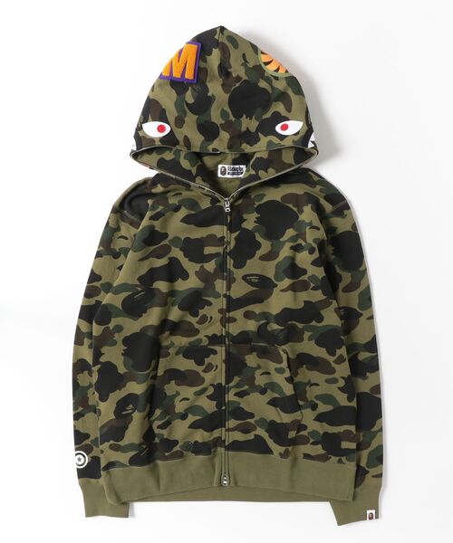 A BATHING APE（アベイシングエイプ）の「1ST CAMO SHARK FULL ZIP HOODIE（パーカー・メンズ・イエロー/グリーン・LARGE/X-LARGE/XX-LARGE/SMALL/MEDIUM）」の7枚目の写真