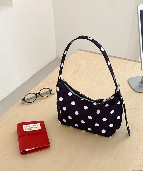 TONE SELECT GOODS(トーンセレクトグッズ)の「Liaa/ドット柄 ミニトートバッグ A18823(トートバッグ・レディース・ホワイト/ブラック・FREE)」の7枚目の写真