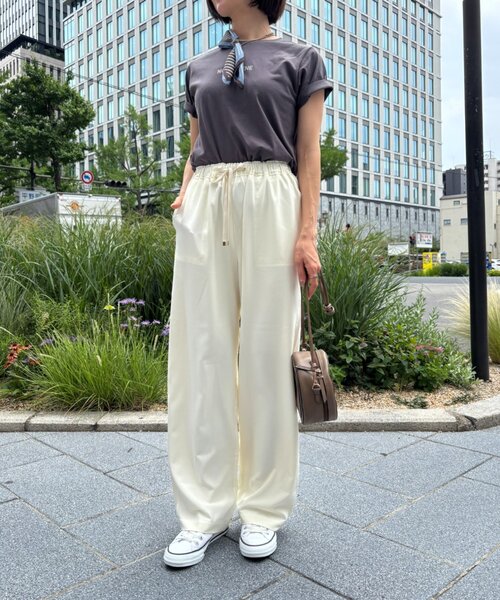 Jena espace merveilleux（ジェナ　エスパスメルヴェイユ）の「パッチポケットイージーパンツ（その他パンツ・レディース・アイボリー/ブラウン/ブラック・FREE）」の9枚目の写真