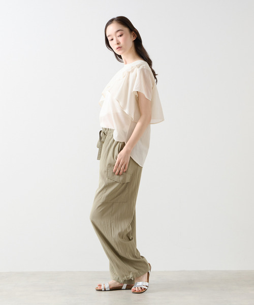 LOGEMENT DE CLAIRE(ロジュモンドクレール)の「フリルブラウス(シャツ/ブラウス・レディース・オフホワイト/ブラック/ブラウン・FREE)」の9枚目の写真