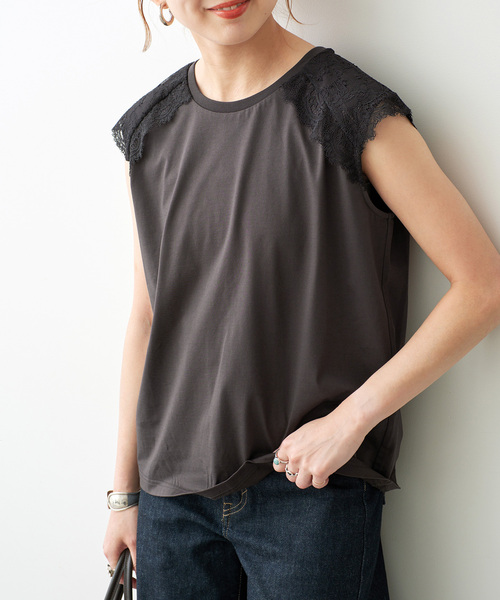 Spick & Span(スピックアンドスパン)の「レースコンビフレンチスリーブTシャツ(Tシャツ/カットソー・レディース・ホワイト/チャコールグレー・FREE)」の20枚目の写真