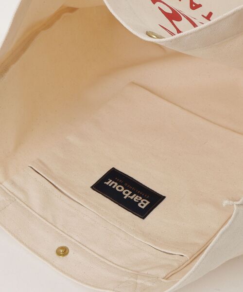 Barbour(バブアー)の「【barbour】barbour script tote bag(トートバッグ・メンズ・レッド・FREE)」の4枚目の写真