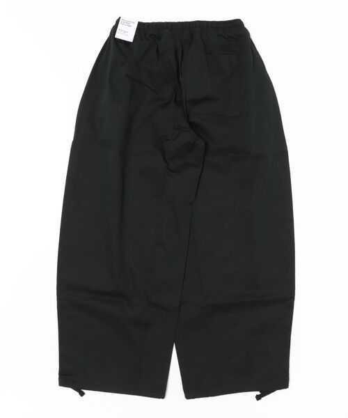 NIKE(ナイキ)の「《NIKEアパレル》ASWNKSTREETUTLTYWVNOSPA(その他パンツ・レディース・ブラック・M/S/XL/L)」の2枚目の写真