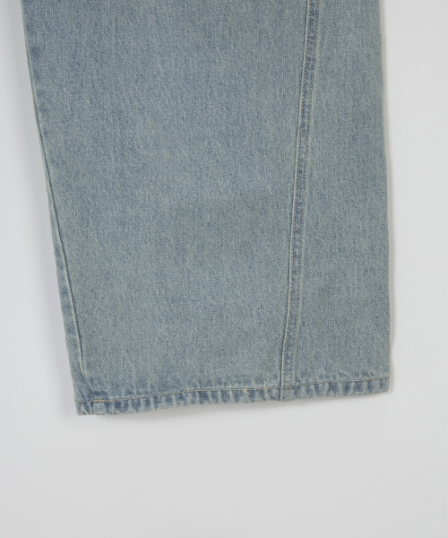 ASON（アズオン）の「SUNFADE DENIM PANTS / LIGHT BLUE（デニムパンツ・レディース・その他・SMALL/MEDIUM）」の8枚目の写真