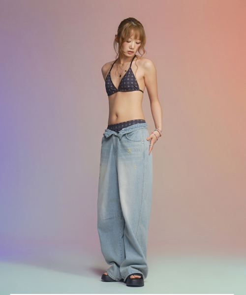 ASON（アズオン）の「SUNFADE DENIM PANTS / LIGHT BLUE（デニムパンツ・レディース・その他・SMALL/MEDIUM）」の10枚目の写真