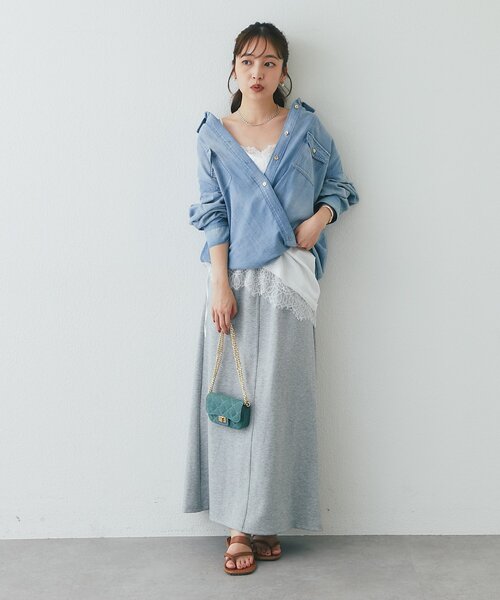 La boutique BonBon(ラブティックボンボン)の「【miki監修】ストレートスウェットスカート(スカート・レディース・グレー/オフホワイト・FREE/PM)」の14枚目の写真