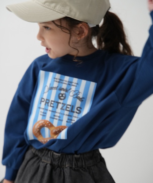 pairmanon(ペアマノン)の「【綿100%】ユニセックス フードポスター風プリントロンT(Tシャツ/カットソー・キッズ・ブルー/グリーン/ネイビー/ブラウン/オフホワイト/イエロー・150/130/140/120/110/100/90)」の22枚目の写真