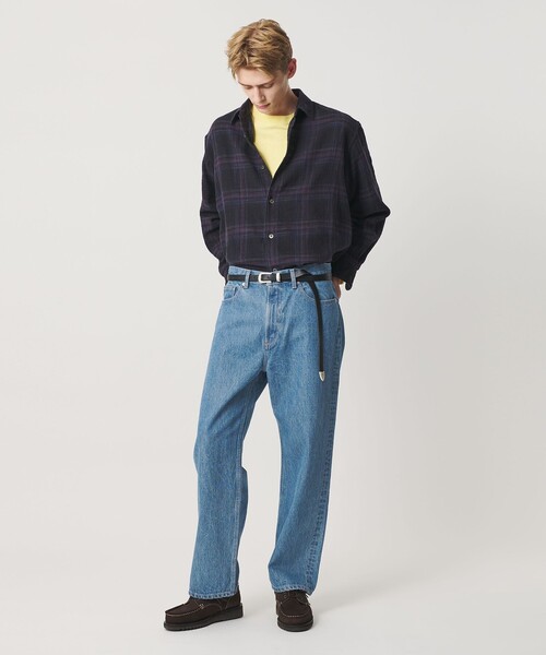 BEAUTY&YOUTH UNITED ARROWS(ビューティーアンドユースユナイテッドアローズ)の「ハイツイスト フェード デニム パンツ クラシック NO.7(デニムパンツ・メンズ・ライトブルー・28inch/32inch/34inch/30inch)」の2枚目の写真