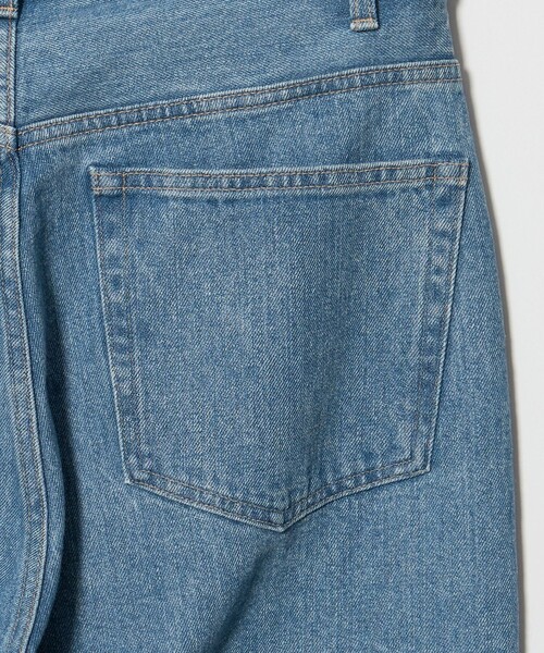 BEAUTY&YOUTH UNITED ARROWS(ビューティーアンドユースユナイテッドアローズ)の「ハイツイスト フェード デニム パンツ クラシック NO.7(デニムパンツ・メンズ・ライトブルー・28inch/32inch/34inch/30inch)」の15枚目の写真