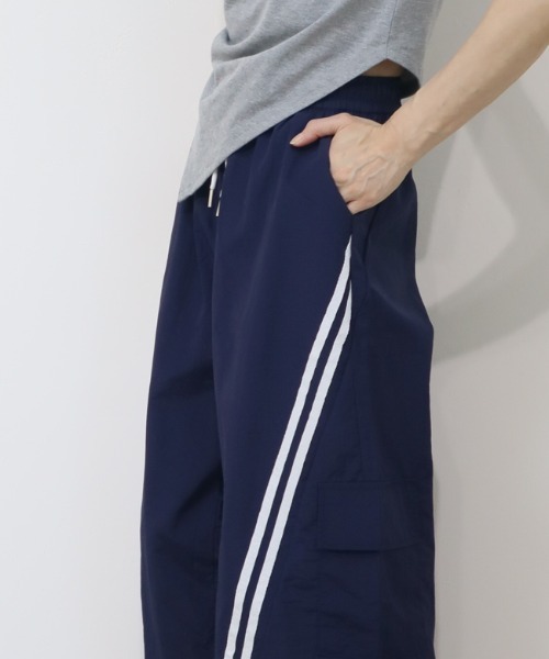 DISKEEN SURE(ディスキーンシュアー)の「トレンド感抜群【絶妙脚長見えラインデザイン】2WAY カーブパンツ バレルレッグパンツ シャカパン(その他パンツ・レディース・オフホワイト/ブラック/グレー/ネイビー・フリー)」の18枚目の写真