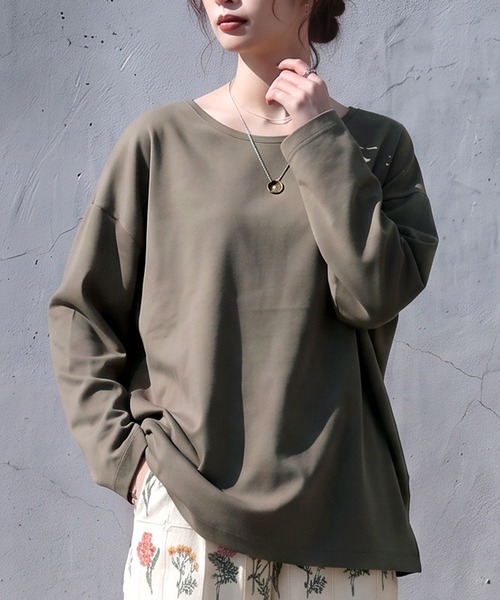 antiqua(アンティカ)の「接触冷感 とろみ素材 ロンT(Tシャツ/カットソー・レディース・ダークグレー/カーキ/ブラック/グレイッシュベージュ/ホワイト系その他・XL/M/L)」の4枚目の写真
