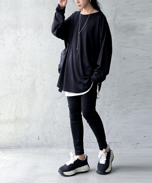 antiqua(アンティカ)の「接触冷感 とろみ素材 ロンT(Tシャツ/カットソー・レディース・ダークグレー/カーキ/ブラック/グレイッシュベージュ/ホワイト系その他・XL/M/L)」の21枚目の写真