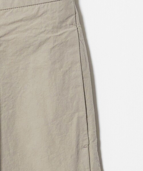 BEAUTY&YOUTH UNITED ARROWS(ビューティーアンドユースユナイテッドアローズ)の「ソルト シュリンク ストレート チノ パンツ NO.7(チノパンツ・メンズ・ナチュラル/ブラック・S/M/XL/L)」の5枚目の写真