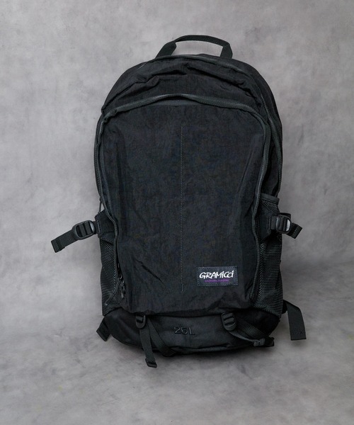 Gramicci(グラミチ)の「★GRAMICCI(グラミチ) ★TRAIL DAY PACK 25L(バックパック/リュック・メンズ・ブラック・FREE)」の1枚目の写真