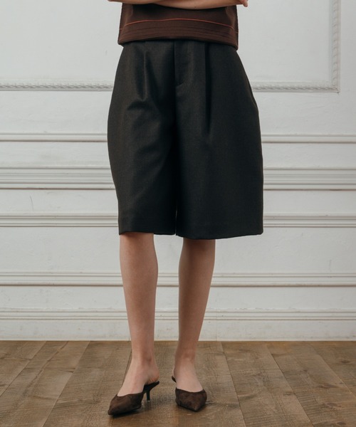 CREDONA（クレドナ）の「DESIGN BERMUDA SHORTS/デザインバミューダショーツ（その他パンツ・レディース・グレー/ブラウン・1/0）」の15枚目の写真